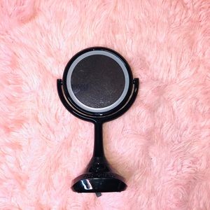 Danielle Music mirror